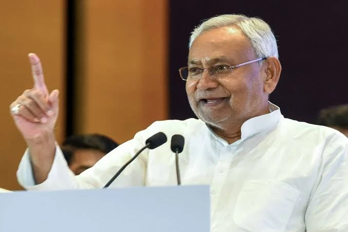 Nitish Kumar resigns as Bihar CM, eighth resignation in his Political career; Comeback to BJP NDA certain and swear in as CM for the ninth time, Congress Calls him chameleon