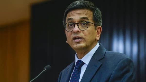 “It’s time to stand up for our courts”: 600 Lawyers Write to the Chief Justice to Safeguard India’s Judicial Independence