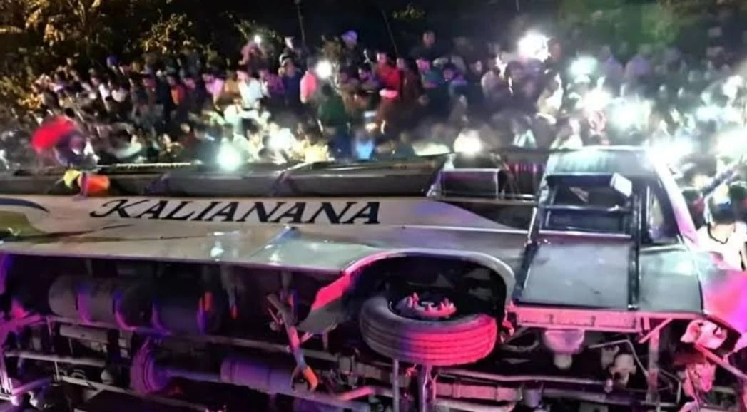 5 Dead and Over 35 Injured after a Bengal Bound Bus Veered off a Flyover in Odisha
