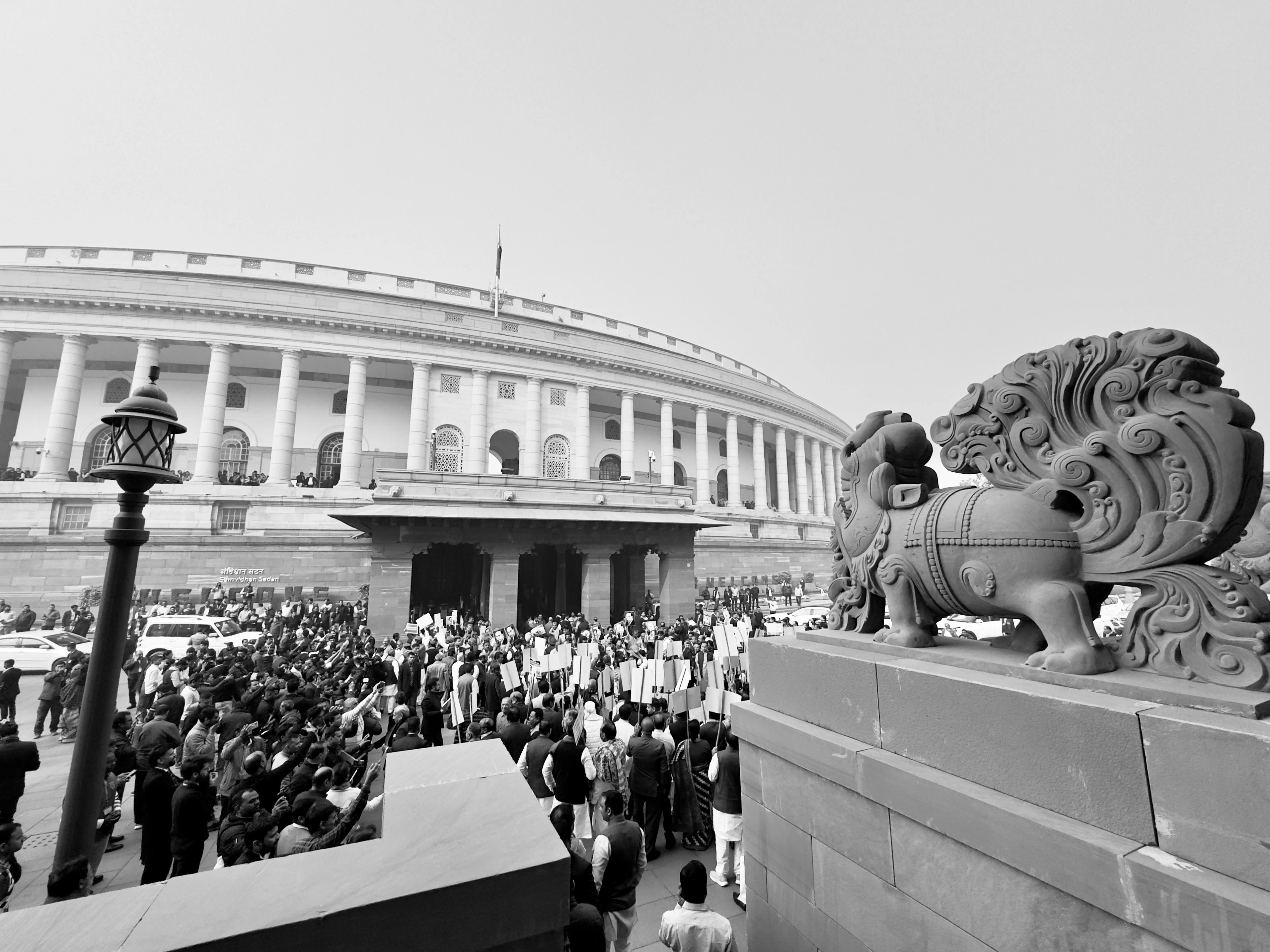 Political Tensions Escalate as BJP and Congress File Police Complaints Over Parliament Scuffle