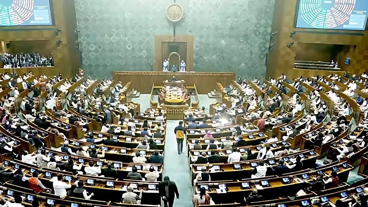 Parliament Winter Session Ends amid Controversy and Low Productivity: Lok Sabha at 58%, Rajya Sabha at 40.03%