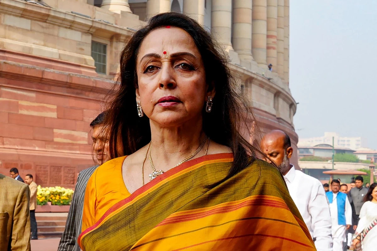 “Not very big…”: Hema Malini Downplays Mahakumbh Stampede, Draws Criticism from Opposition