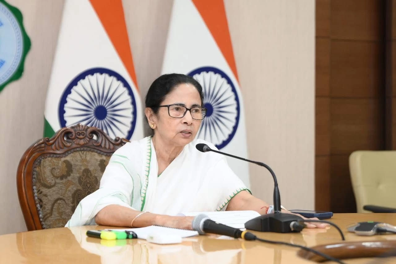 Mamata Banerjee Slams Waqf Amendment Bill Divisive, Vows Reversal After BJP’s Ouste