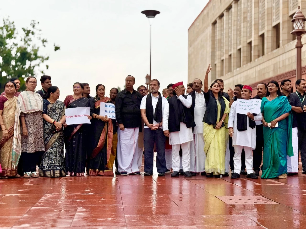 Parliament Monsoon Session 2025: Opposition Demands Rollback of Bihar SIR, Calls It ‘Death of Democracy’