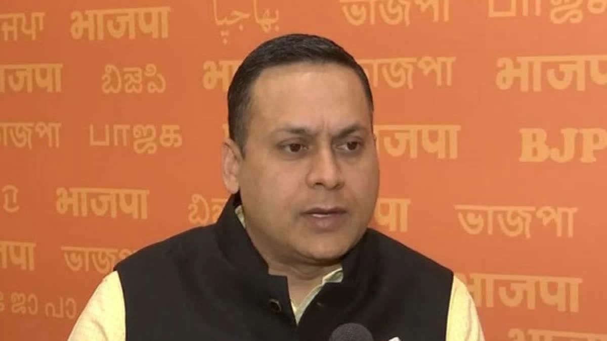 BJP’s Amit Malviya compares ‘trajectory of  Bengal’ similar to Bangladesh unrest; FIR filed