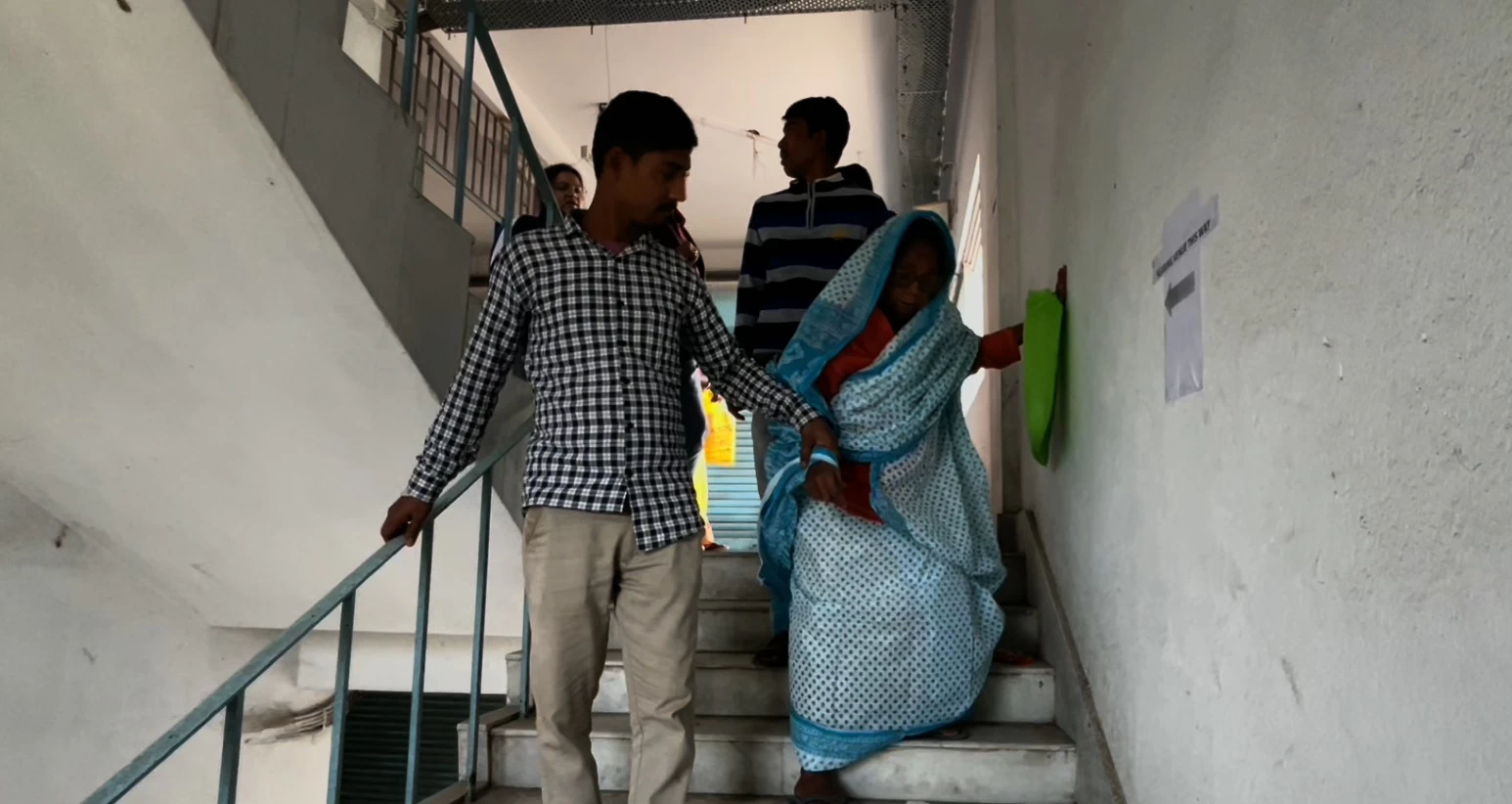 Too Frail to Walk, Partially Blind, Yet Summoned: An 80-Year-Old Voter’s Ordeal at Bengal’s SIR Hearing