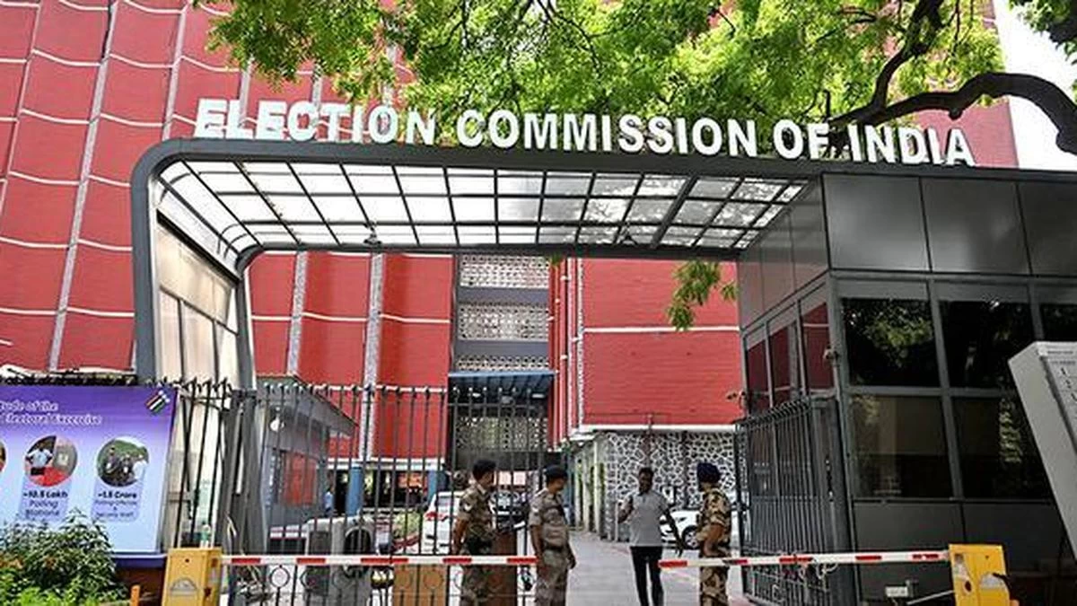 Third Round of Transfers: EC Reshuffles 19 Top Police Officers in Poll-Bound West Bengal
