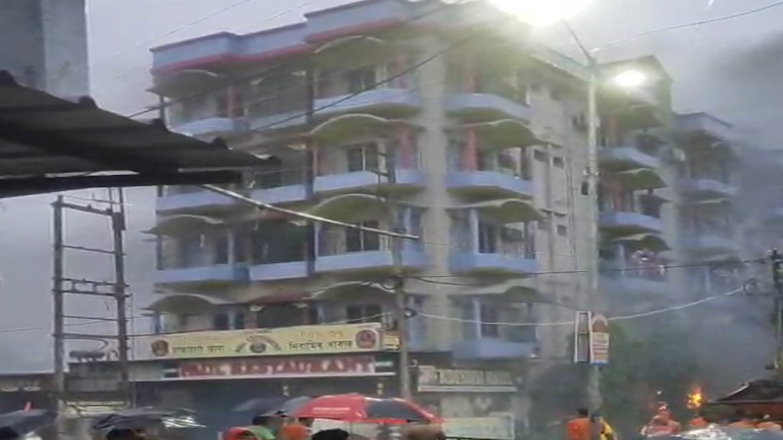 Tarapith Hotel Fire: Seven Pilgrims Charred to Death in Devastating Blaze in Bengal's Birbhum district